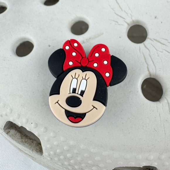 Disney Jewelry - Crocs Jibbitz Minnie Mouse